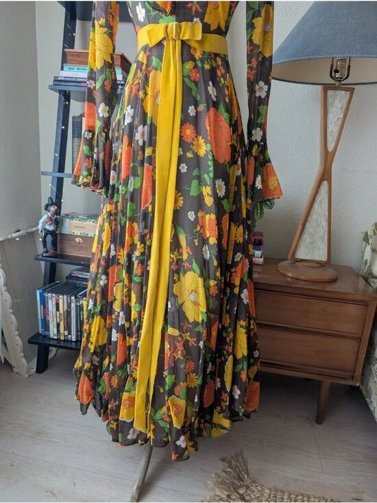 Vintage 60s 70s Floral Hippie Maxi Dress Long Sleeve Witchy Made in USA SM - Picture 4 of 16